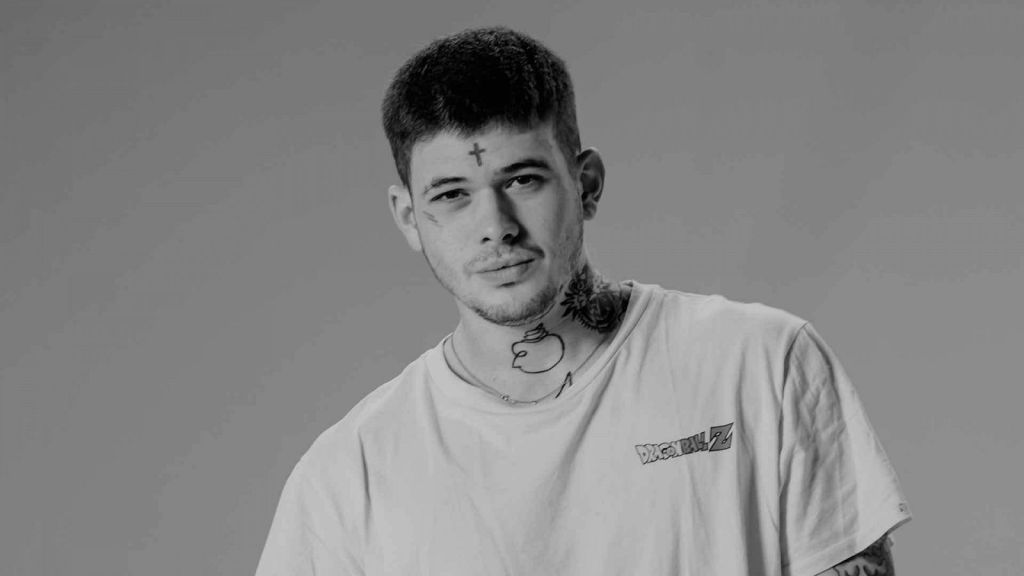 Cecilio G da los primeros adelantos de su nuevo Álbum:&nbsp;“Goldenflag”