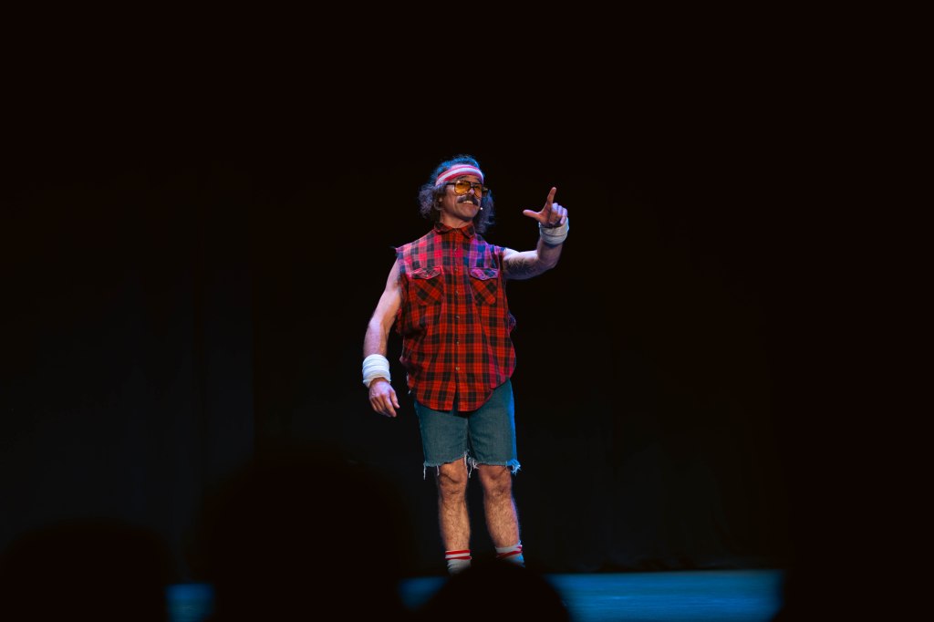 Wilbur deslumbra en Mijas con un espectáculo que mezcla humor, riesgo y pura magia&nbsp;escénica